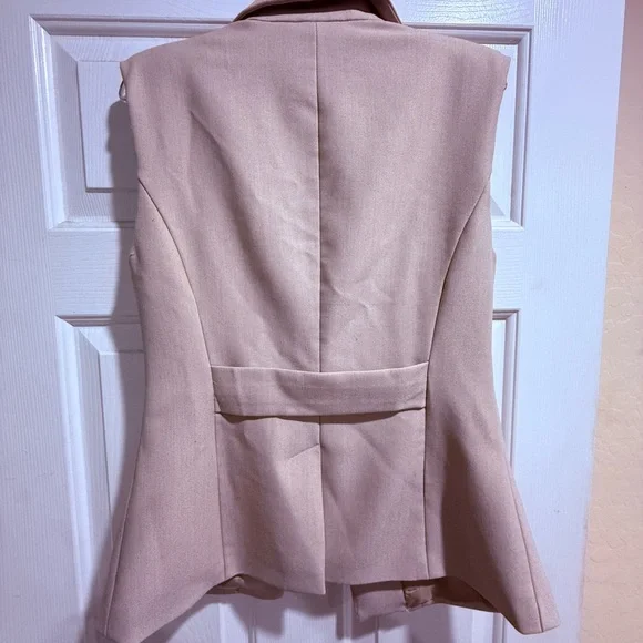 Avec Les Filles Beige Sleeveless Blazer Vest Tailored Minimalist Chic XS - Picture 5 of 6